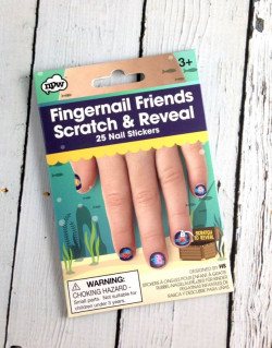 Fingernail Friends Scratch